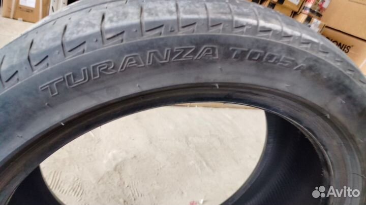 Bridgestone W940 235/45 R18