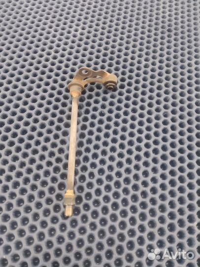 Yamaha FZR750 масло трубка