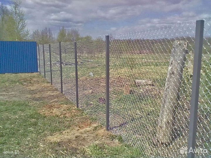 Забор из сетки рабицы под ключ