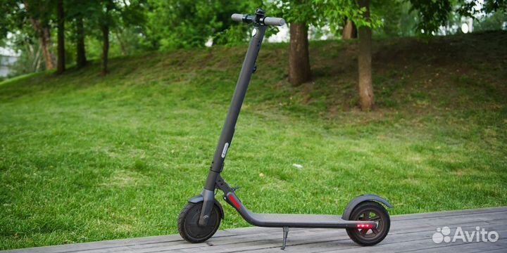 Электросамокат ninebot kickscooter e22