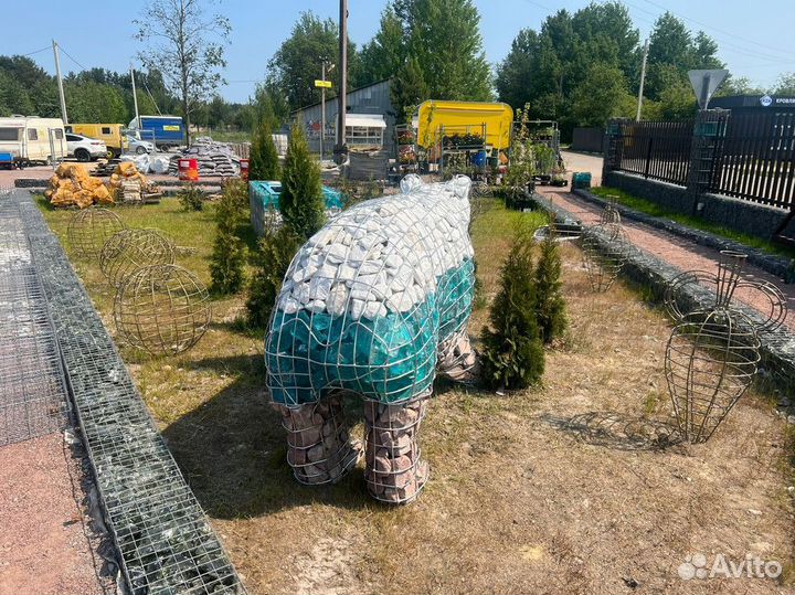 Украшение для сада. Фигура / Скульптура медведь