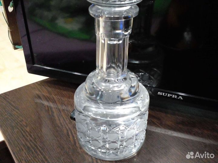 Графин-штоф хрустальный ссср. Тяжелый