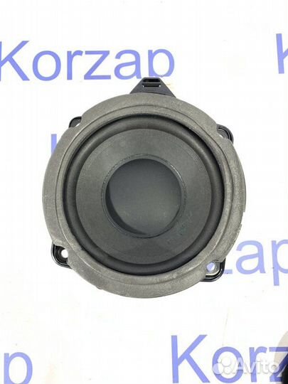 Сабвуфер передний Kia Soul 2 PS 2017