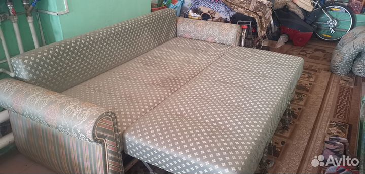 Диван и 2 кресла