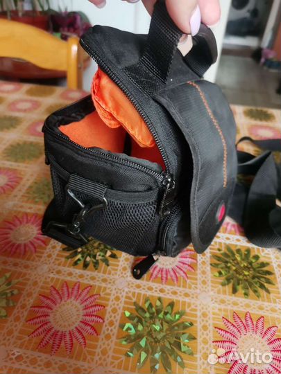 Фотоаппарат Sony DSC-H200