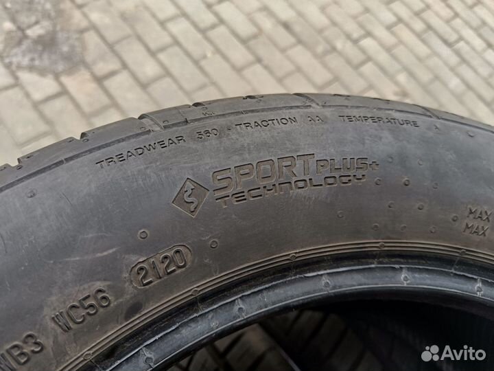 Continental ExtremeContact DWS 215/55 R16 93W