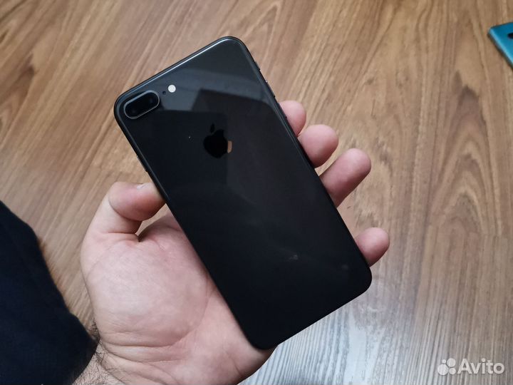 iPhone 8 Plus, 256 ГБ