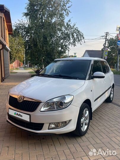 Skoda Fabia 1.6 МТ, 2011, 75 500 км