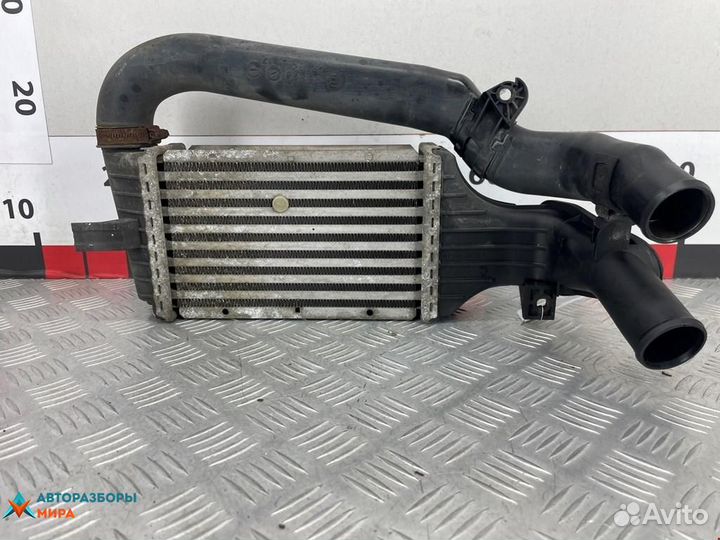 Интеркулер Opel Zafira (A) 2002 93170666