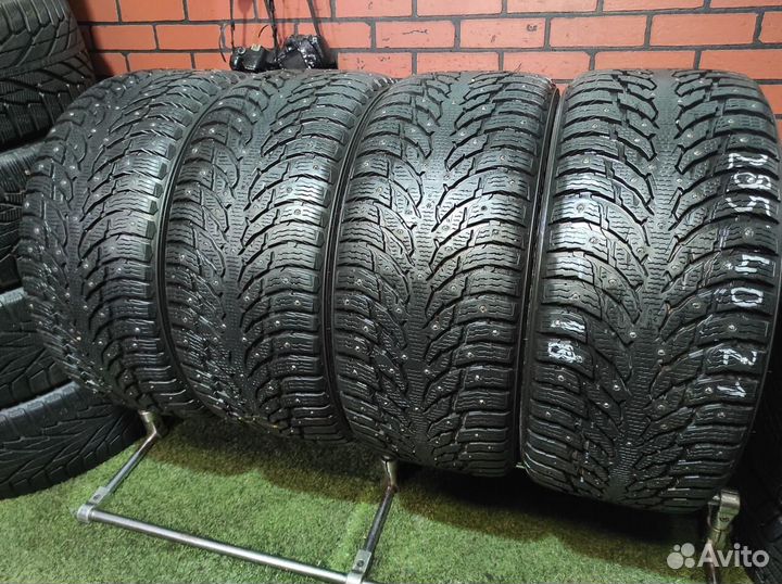 Nokian Tyres Hakkapeliitta 9 SUV 285/40 R21 109T