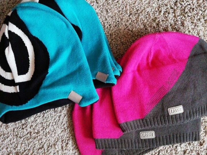 Шапки новые шлемы reima