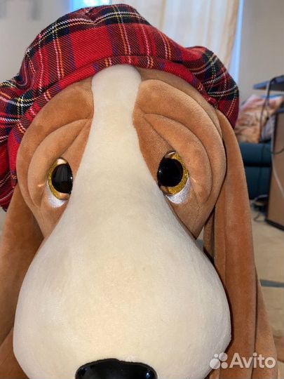 Большая мягкая игрушка собаки