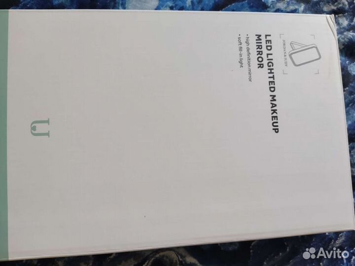 Зеркало для макияжа с led-подсветкой