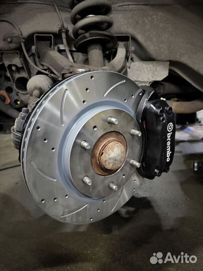 4pot brembo тормоза на переднюю ось pajero