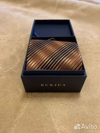 Галстук и платок Burjua и Giac Rene