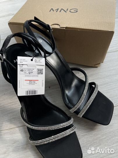 Босоножки черные mango
