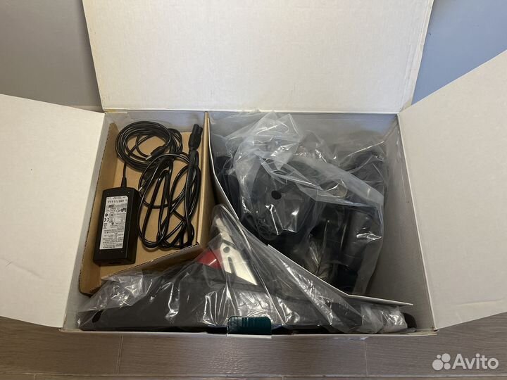 Руль Logitech G25