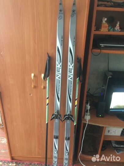 Лыжи беговые комплект