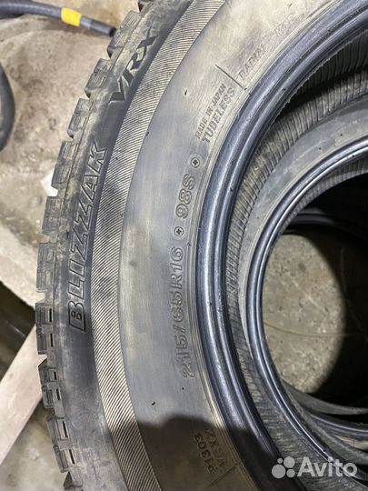 Bridgestone Blizzak VRX 215/65 R16 98S