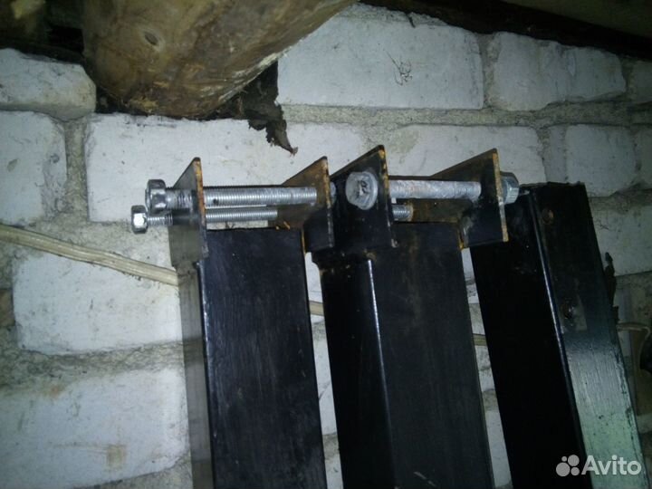 Приспособление для вывешивания двигателя