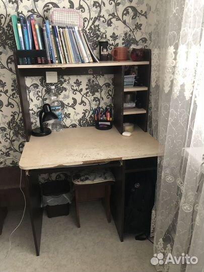 Компьютерный стол