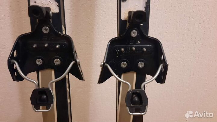 Беговые лыжи Larsen 180см