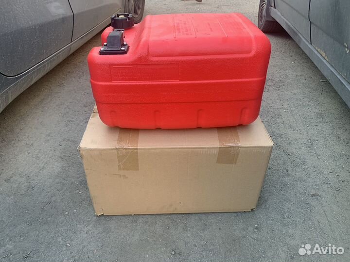 Бак для лодочного мотора