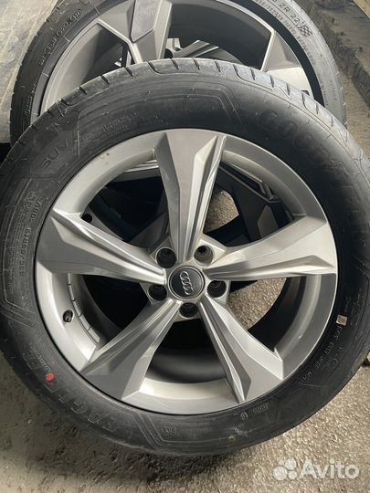 Новые оригинальные колеса Audi Q5 FY New R19