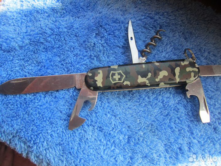 Нож складной швейцарский