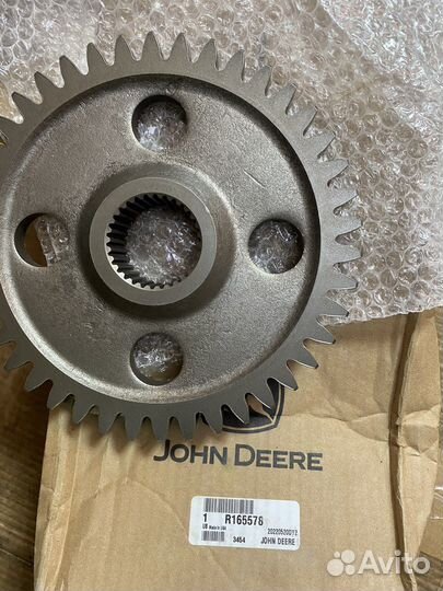 Джон Дир R165578 шестерня John Deere