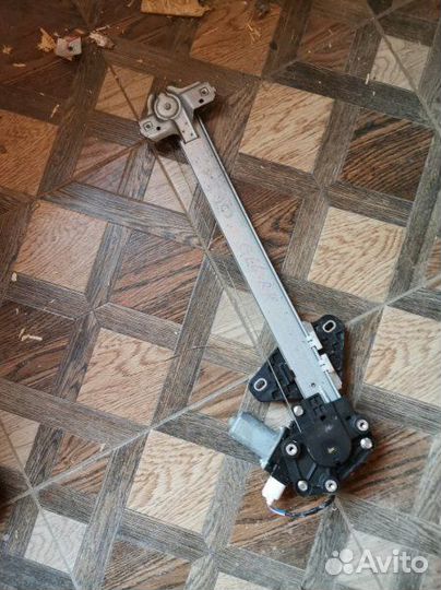 Стеклоподъемник задний правый Honda Fit GE6