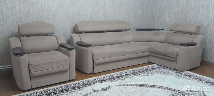 Угловой диван с креслом бу