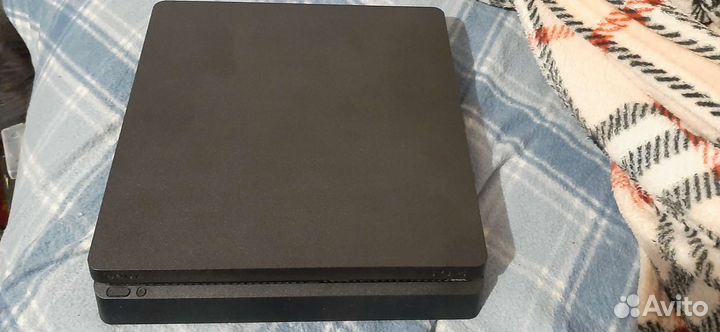 Sony PS4 slim 1tb