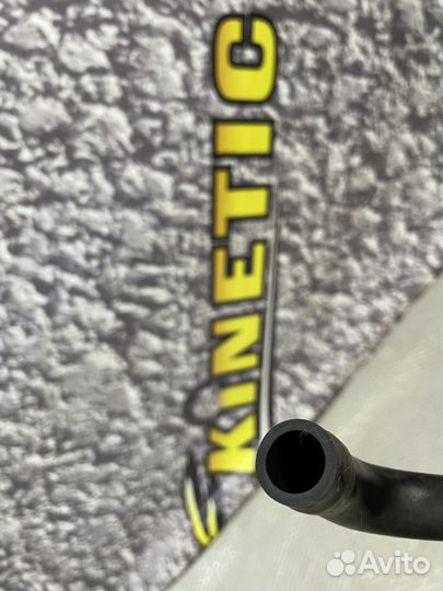 Патрубок вентиляции картерных газов Emgrand EC-7