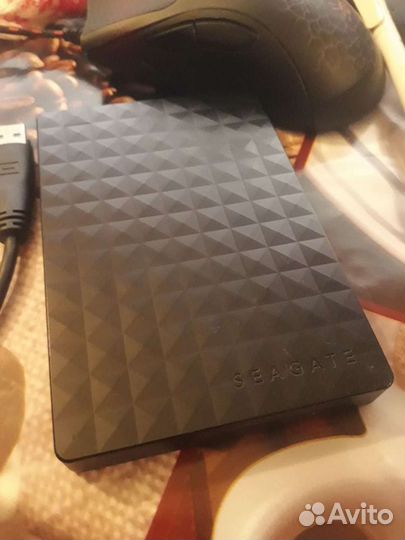Переносной жёсткий диск 1Tb