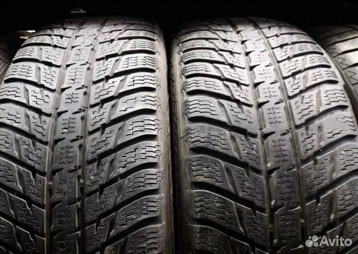 Nokian Tyres WR SUV 3 295/35 R21