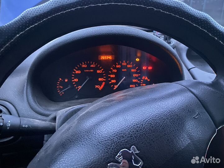 Peugeot 206 1.1 МТ, 2001, 269 346 км