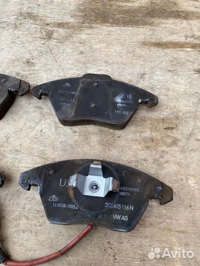 Передние колодки Volkswagen passat B6