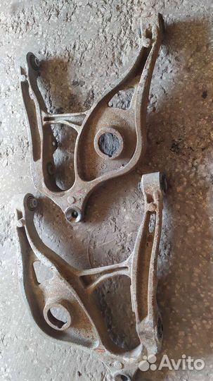 Рычаг задний нижний Мерседес мл 164