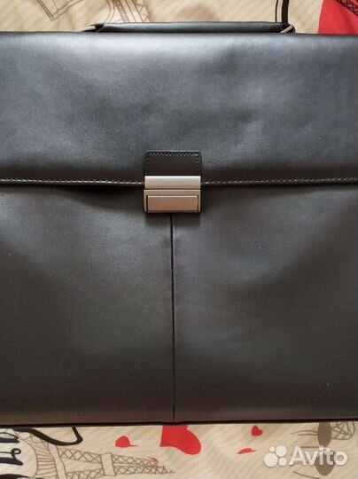 Сумка для ноутбукаLenovoExecutive Leather Case