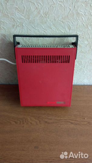 Кварцевая лампа бактерицидная