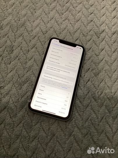 iPhone Xr, 64 ГБ