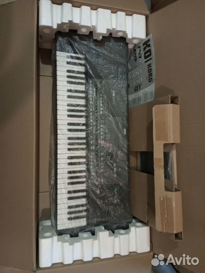 Аранжировочная станция korg PA600