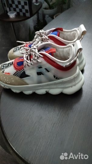 Кроссовки женские 38 размер бу