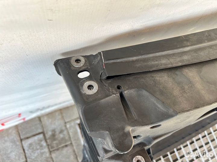 Телевизор передний Volkswagen Polo VI седан RUS