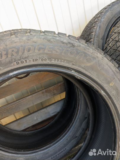 Bridgestone Blizzak DM-V2 225/55 R18