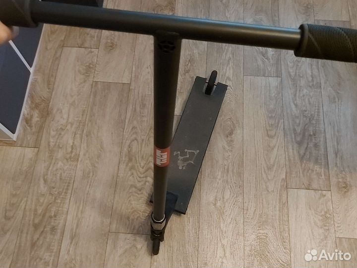 Кастомный трюковой самокат