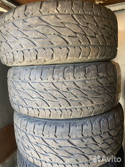 Bridgestone Dueler A/T 285/50 R20