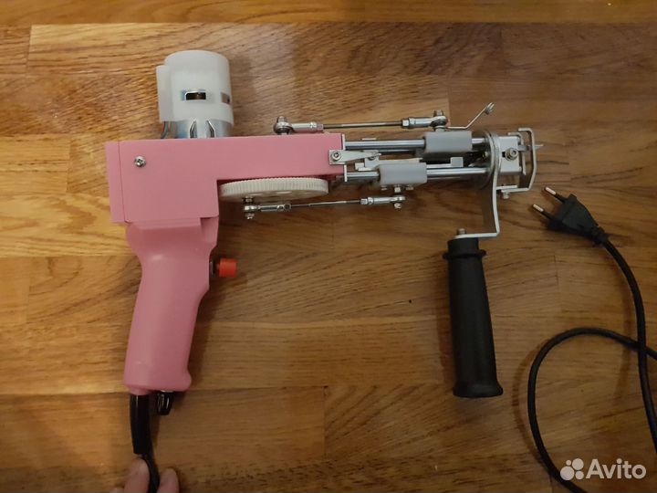 Пистолет для тафтинга