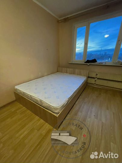 Кровать двухспальная